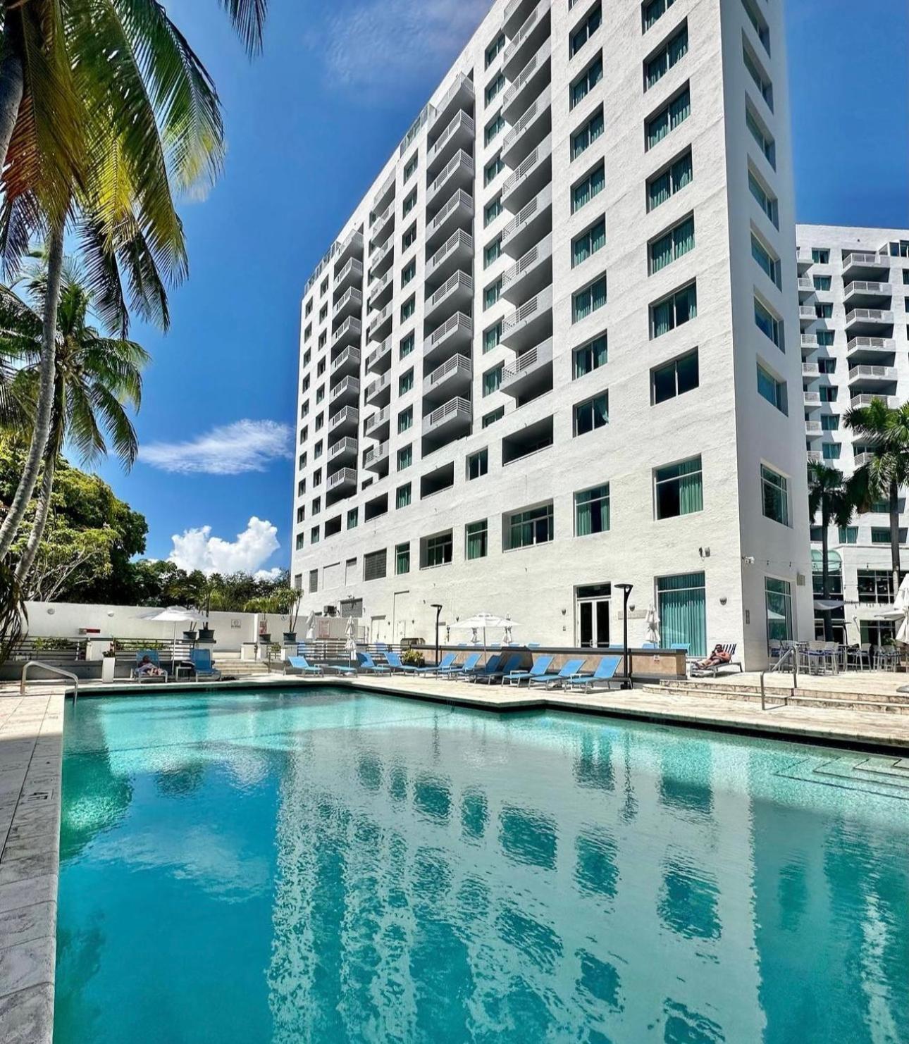 Galleryone Doubletree Hilton Gc Secret Blending Fort Lauderdale Exterior photo
